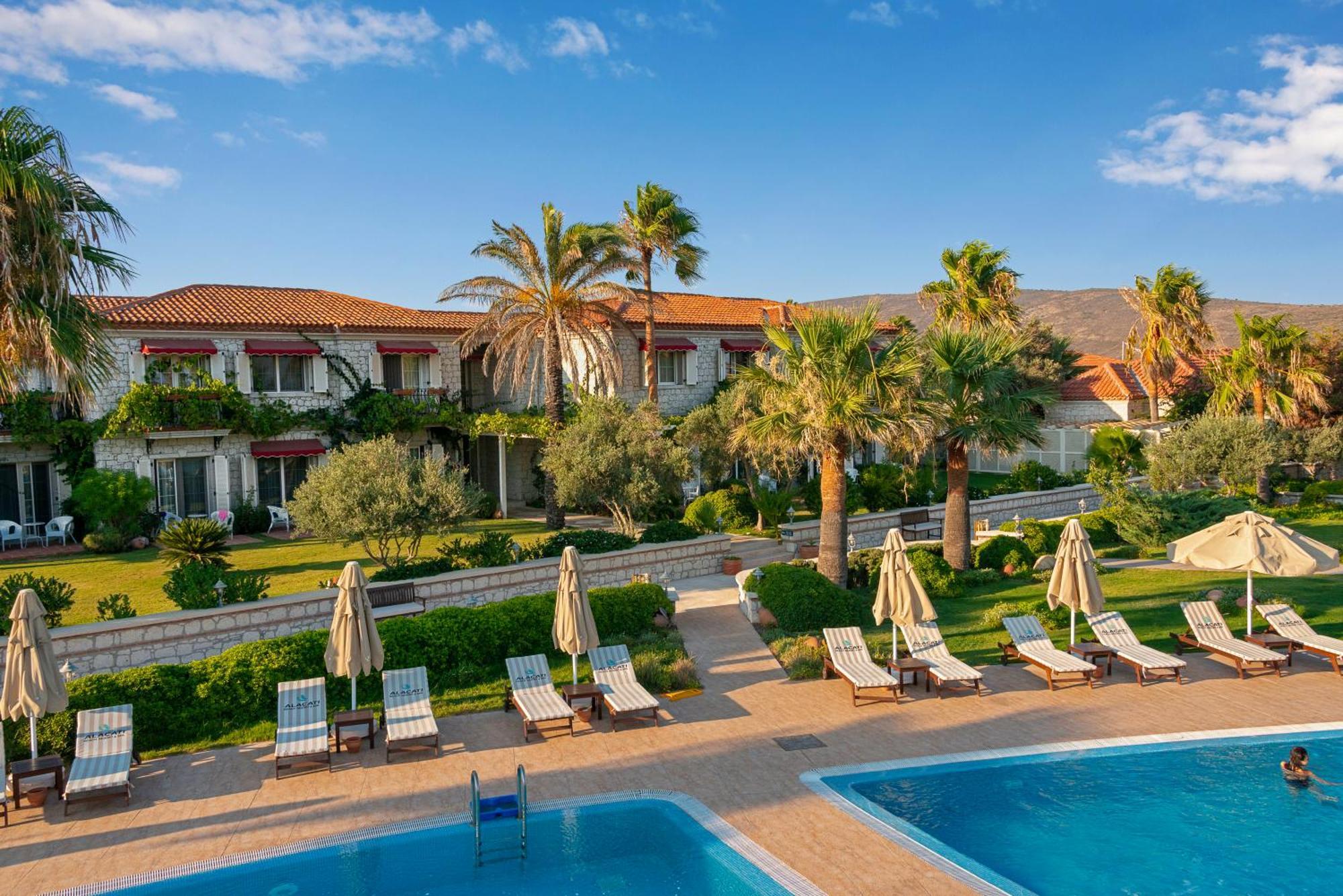 Alacati Beach Resort ภายนอก รูปภาพ