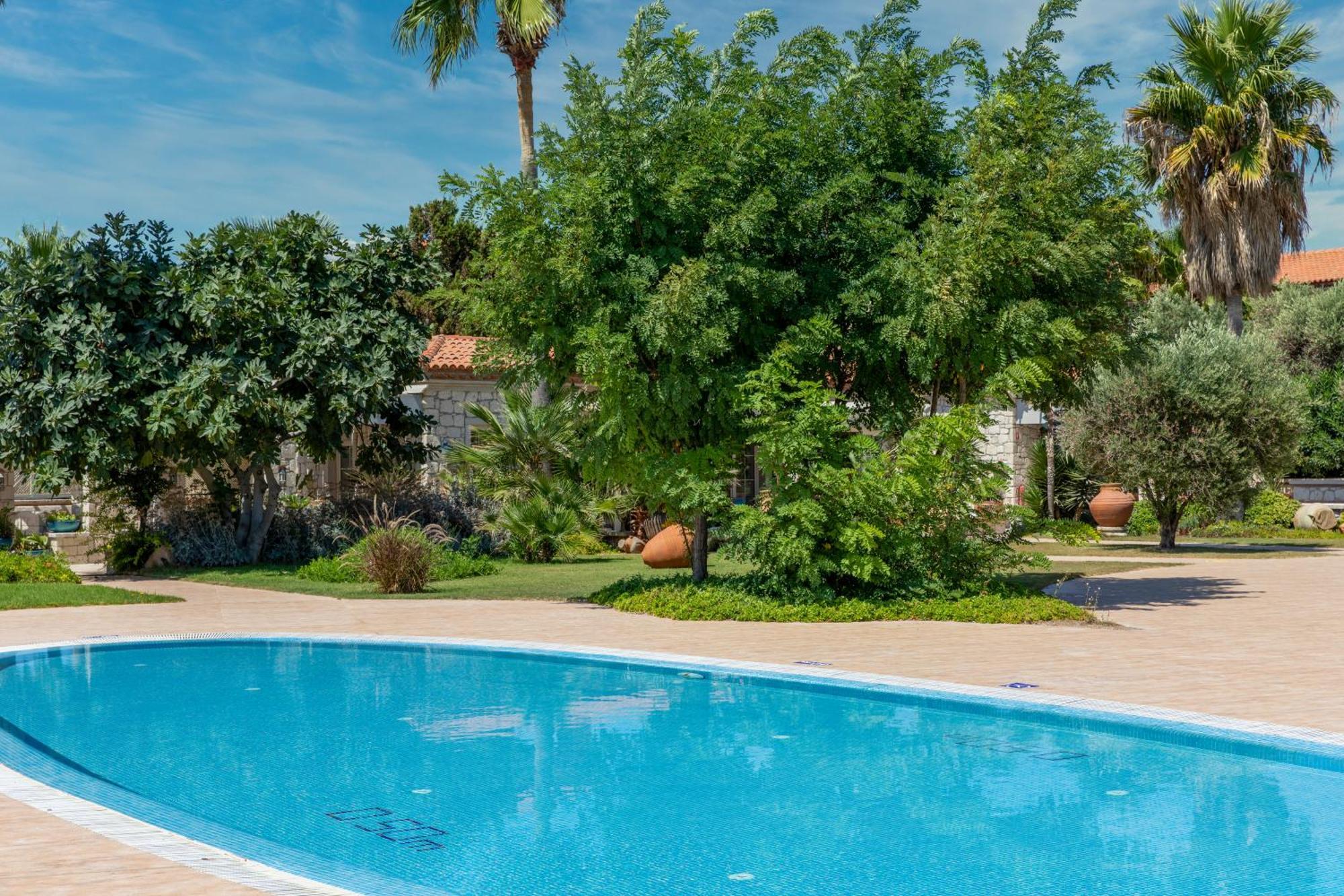 Alacati Beach Resort ภายนอก รูปภาพ