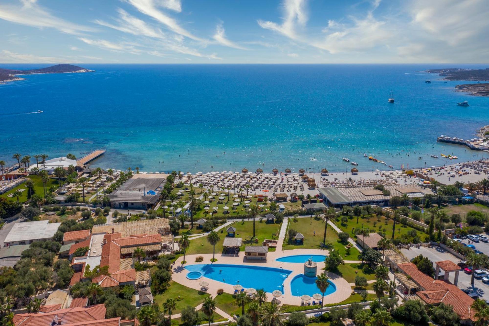 Alacati Beach Resort ภายนอก รูปภาพ