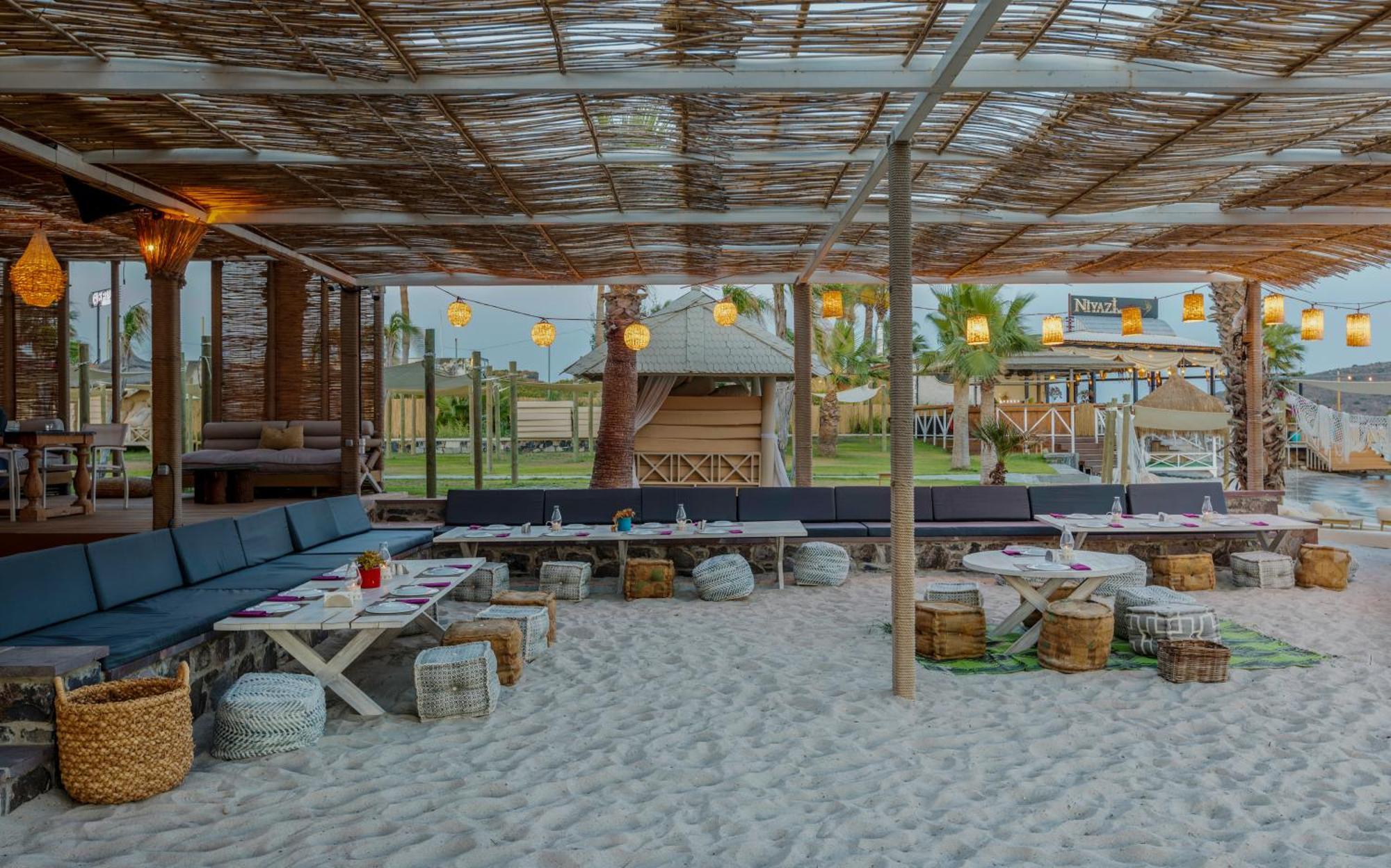Alacati Beach Resort ภายนอก รูปภาพ