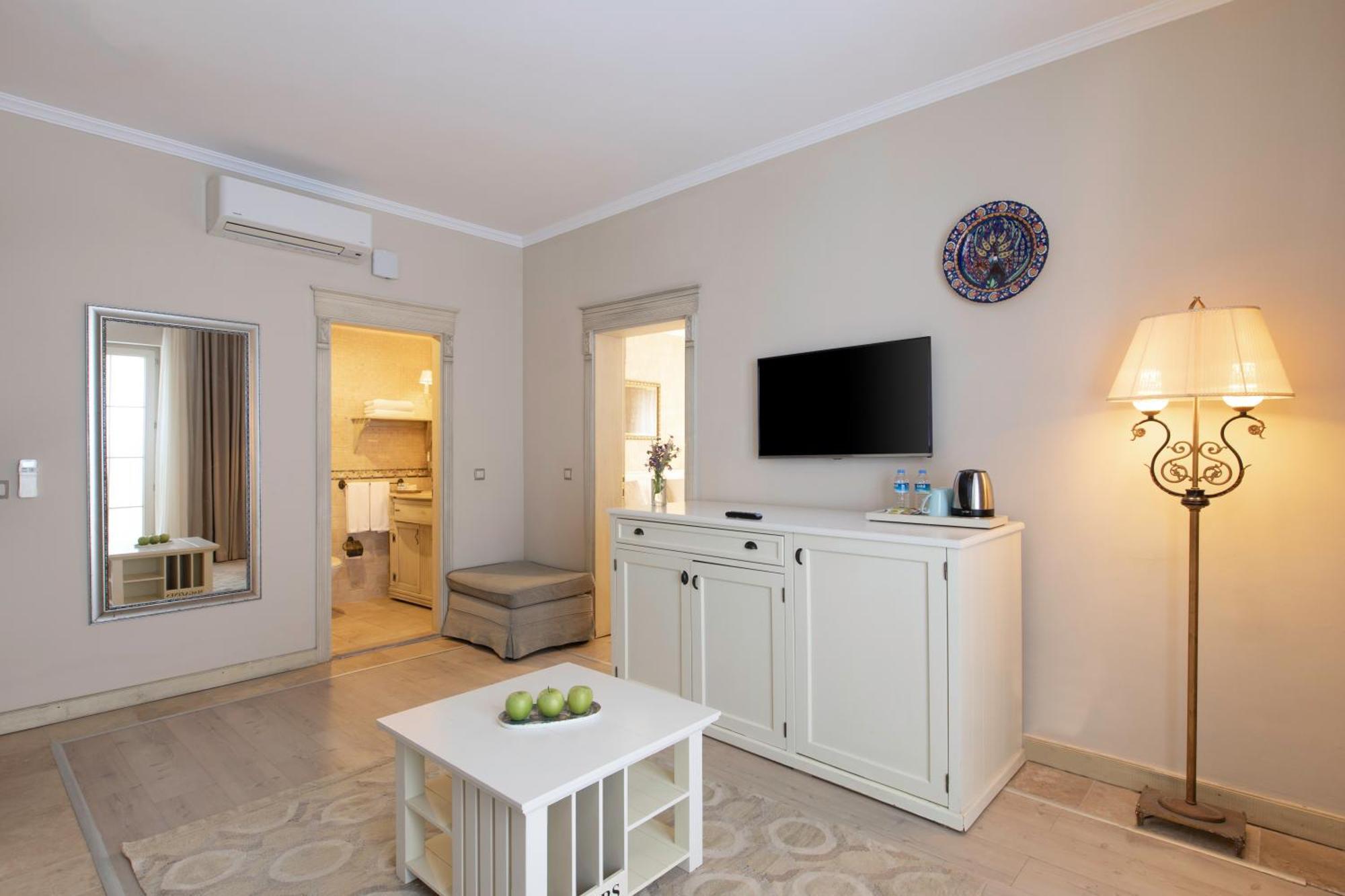 Alacati Beach Resort ภายนอก รูปภาพ